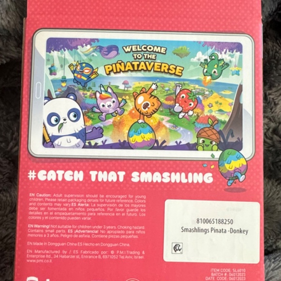 Pinata Smashlings Pinata Box Donkey Character 1 Exclusive Figure - Picture 6 of 7